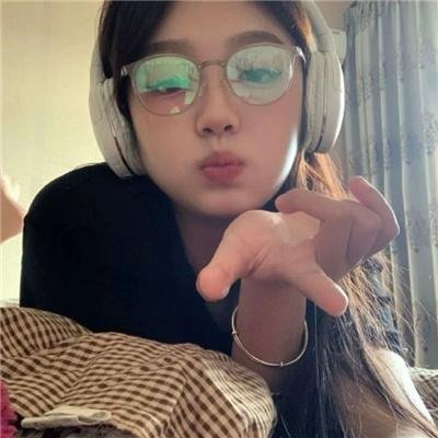 谎话连篇